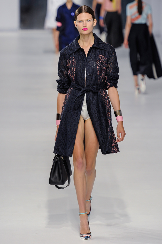 00220h_7637544_north_552x