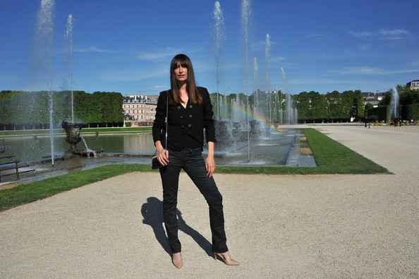 Caroline+De+Maigret+Chanel+2012+13+Cruise+IrZ5DsBg2jsl