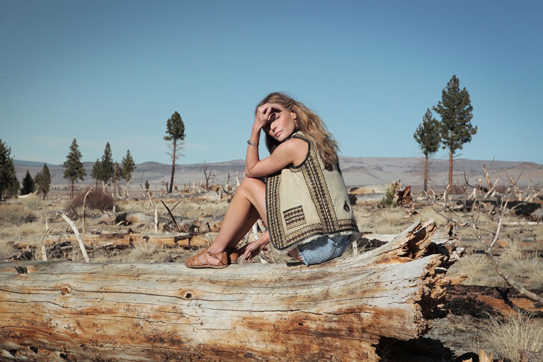 Colete - gilet £295 Sandalia - brown sandals £24