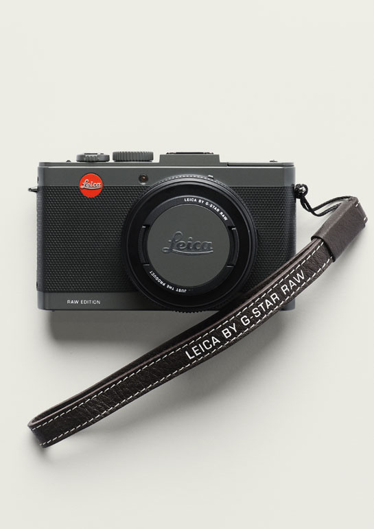 leica_d_lux_edition_par_g_star_raw__en_cuir_nid_d___abeille_noir_et___tui_en_cuir_marron__disponible_le_20_juin_dans_les_boutiques_g_star_et_sur_le_site_internet__990_euros__972383896_north_545x.1