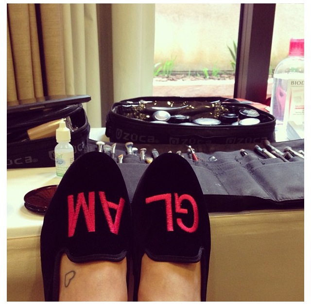 Hora da make com meus slippers