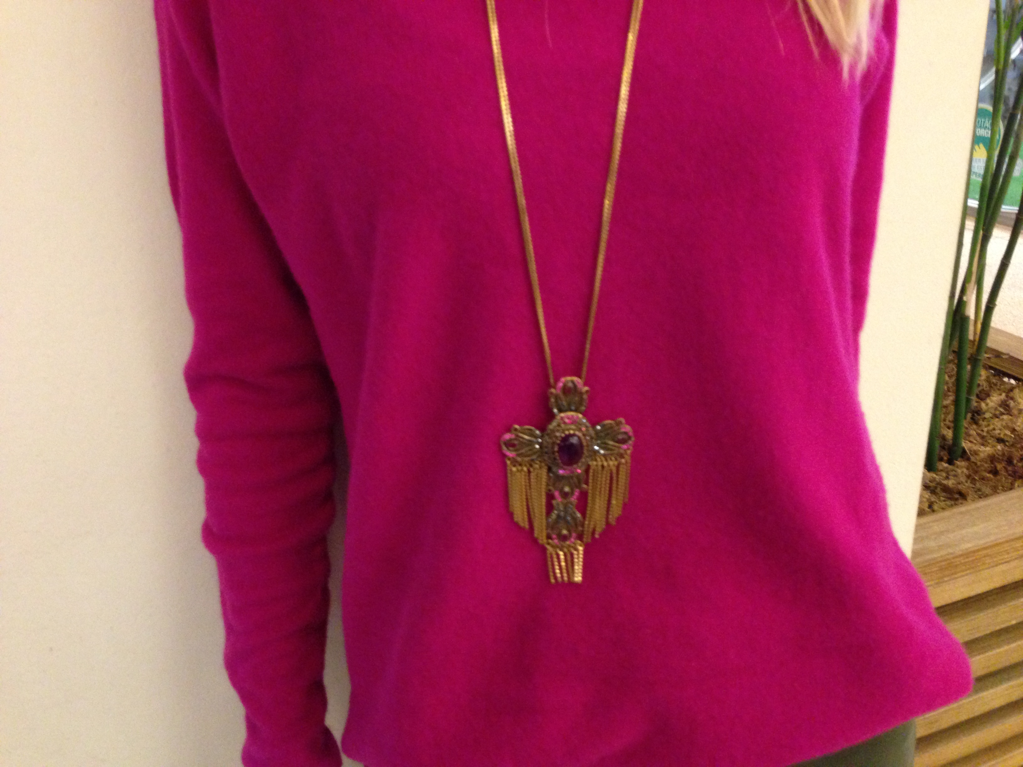 Detalhe do colar T. Arrigoni