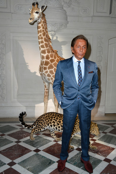 Valentino+Front+Row+Paris+Fashion+Week+Haute+A2RsfEl1k2Tl