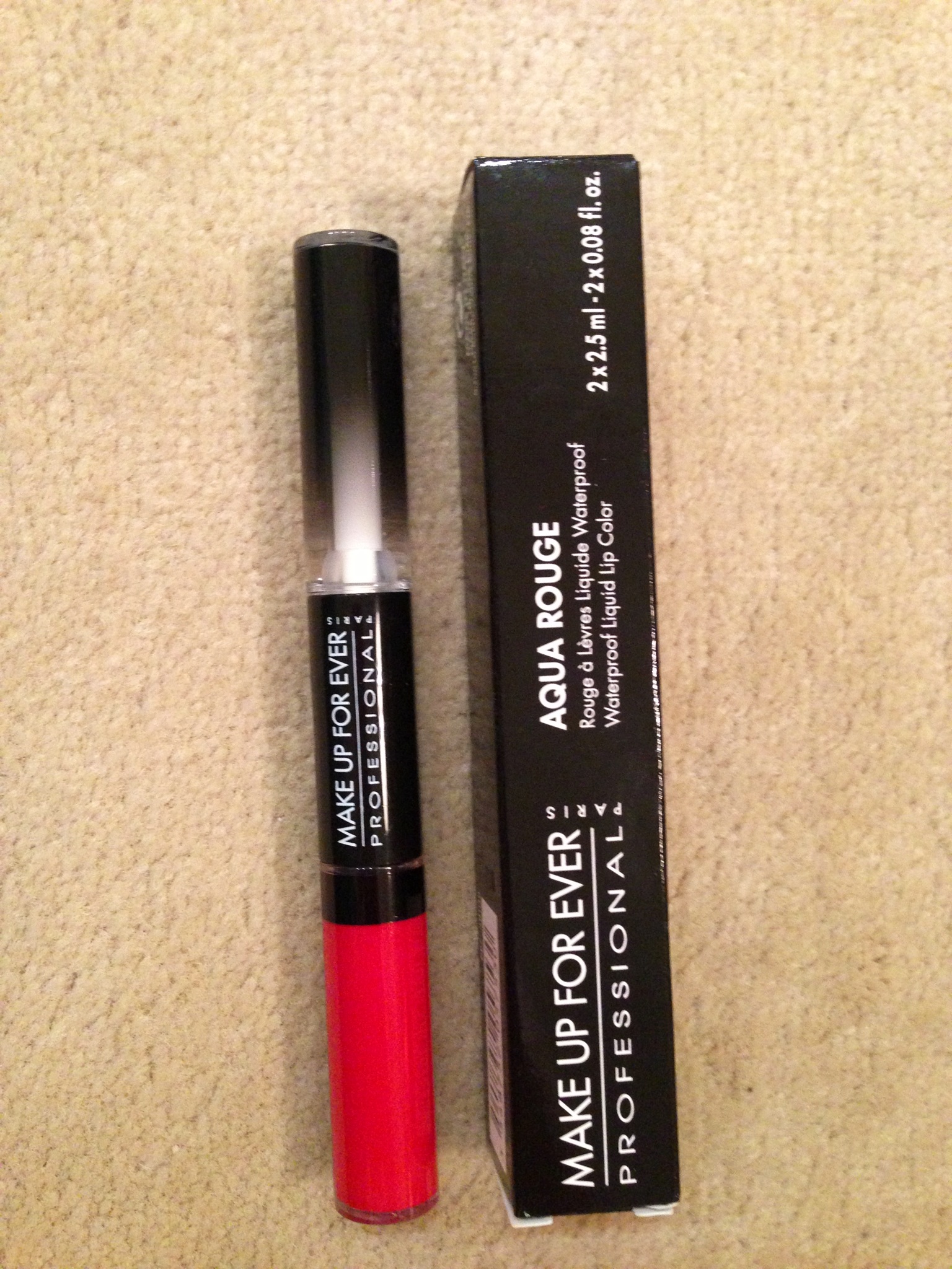 Batom Make Up Forever