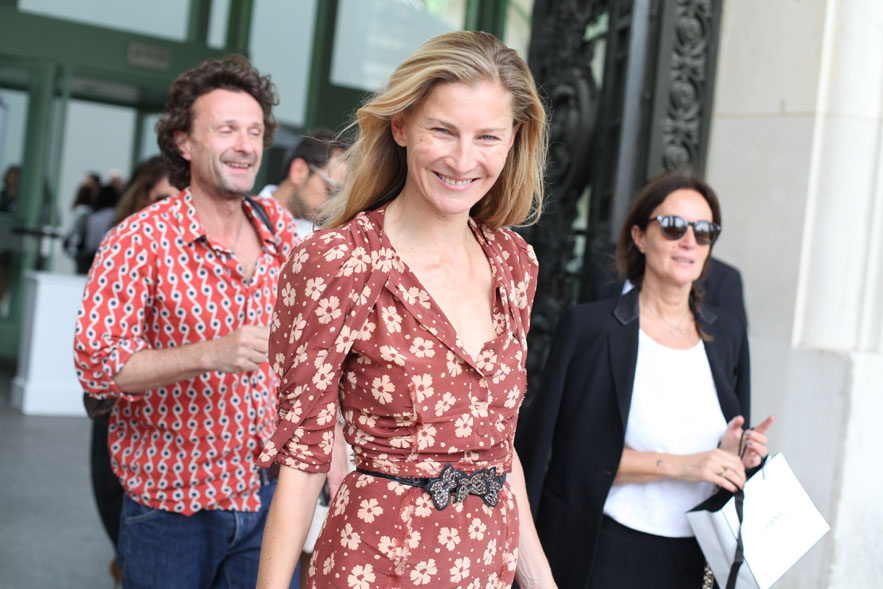 street_looks____la_fashion_week_haute_couture_de_paris__jour_2_elizabeth_von_guttman_953769242_north_883x.1