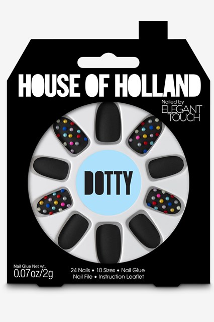 Dotty-Vogue-7Aug13-PR_b_426x639