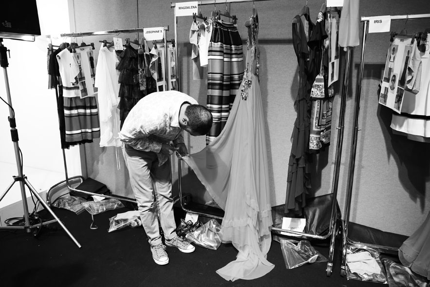 Os últimos detalhes do desfile da Alberta Ferreti