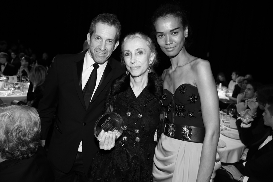 kenneth_cole__franca_soaaeani_et_liya_kebede_368105420_north_883x