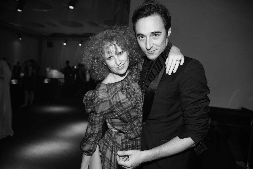 la_creatrice_de_bijoux_kira_lilie_et_daniele_cavalli_477423039_north_883x