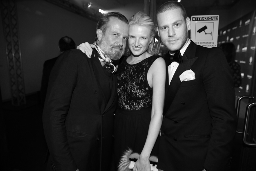 robert_rabensteiner__fiona_scary_et_dylan_don_938370635_north_883x