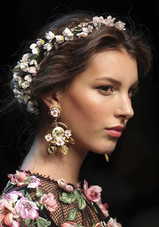 kate_king_au_defile_dolce___gabbana_2014_554710932_north_545x.1