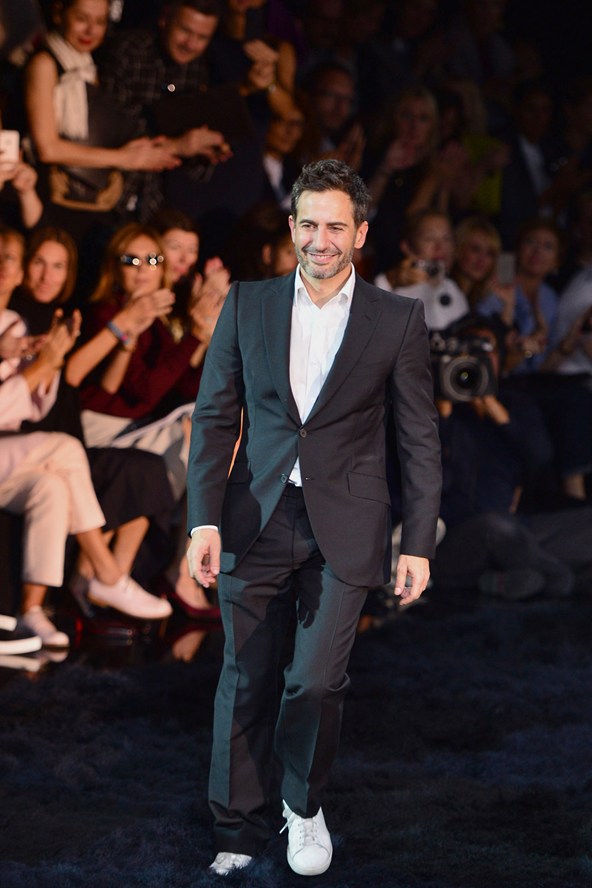 Marc-Jacobs-Vogue-18Dec13-gorunway_b_592x888