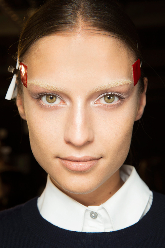 en_backstage_du_d__fil___givenchy_automne_hiver_2014_2015_687575834_north_545x