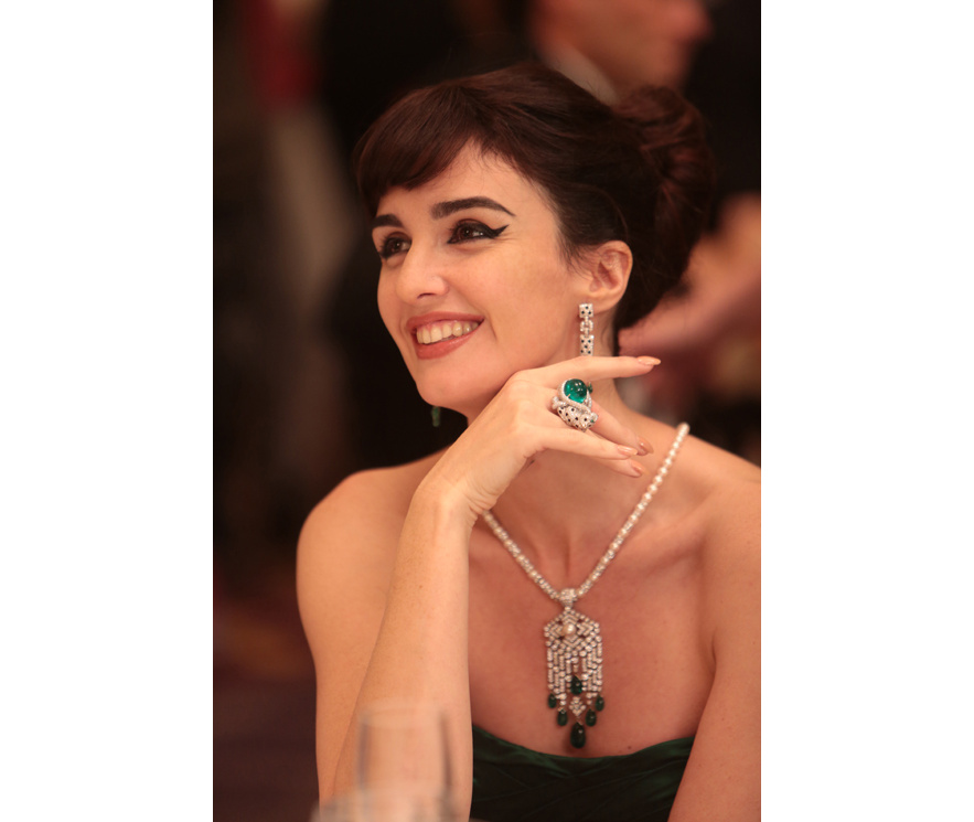 les_premi__res_images_des_bijoux_cartier_dans_le_film_grace_de_monaco__399782379_north_883x