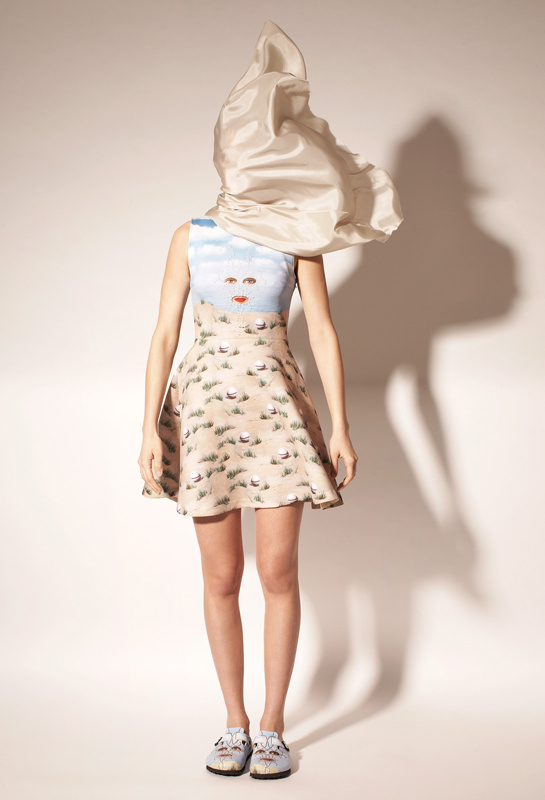 opening_ceremony_rend_hommage____magritte_428840830_north_545x