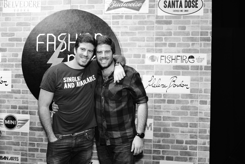 THOMAS SIMON E ALLAN SIMON 02