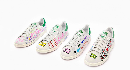 les_stan_smith_sign__es_pharrell_williams_pour_adidas_originals_568308847_north_545x.1