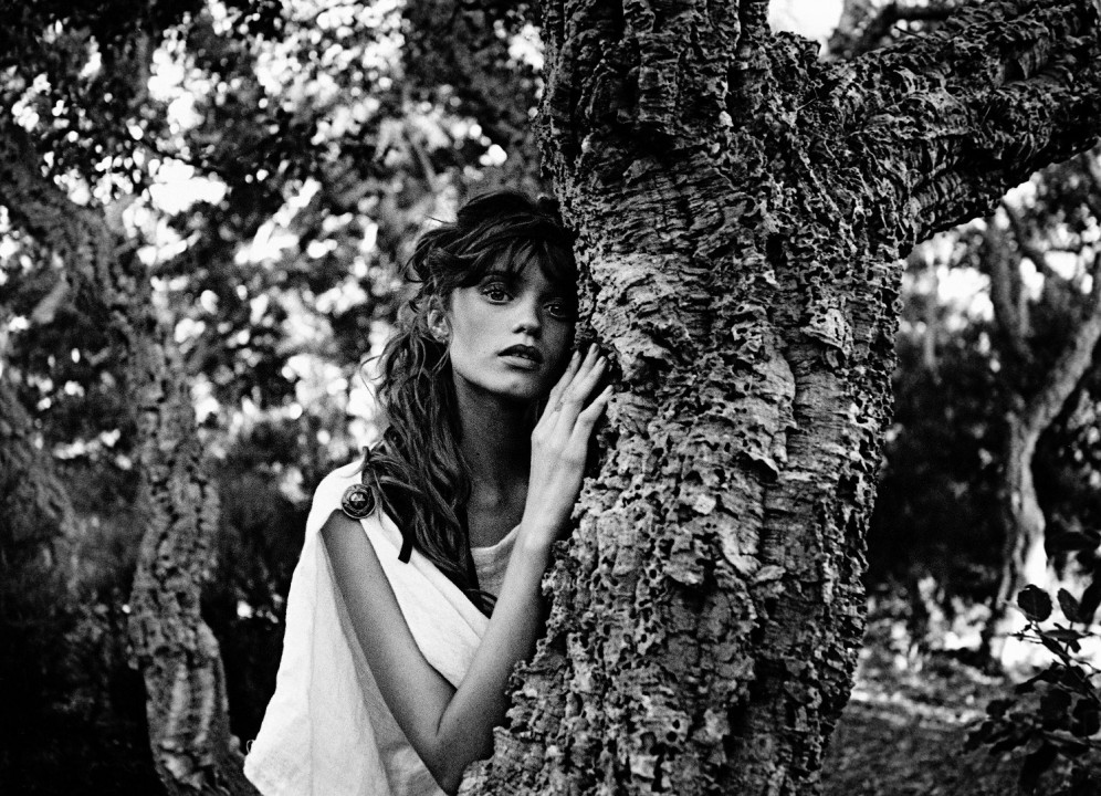 02-karl-lagerfeld-exhibit