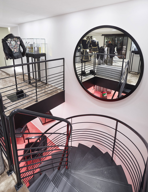 12_france___courchevel_ephe_jpg_7897_north_499x_white