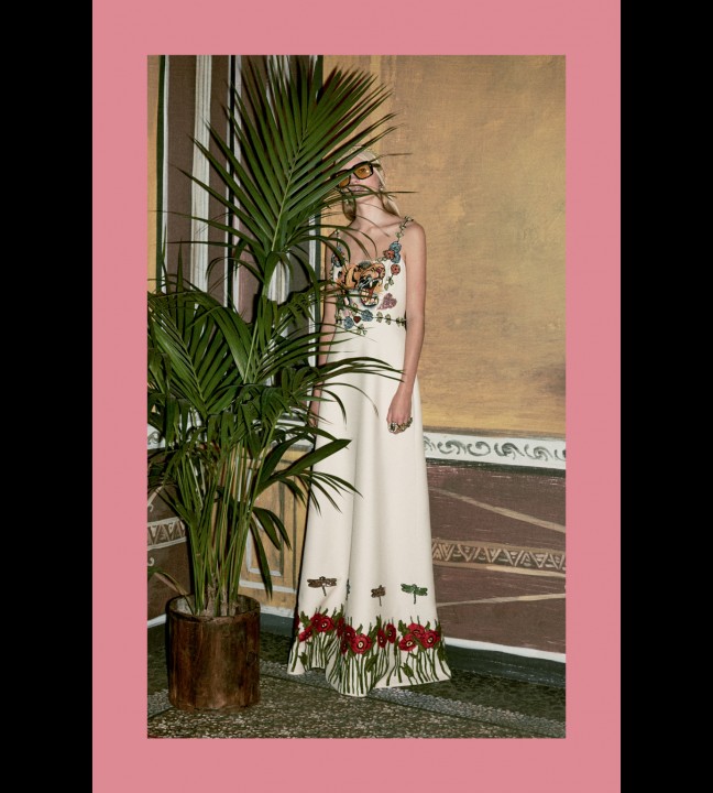 gucci_pf16_22_jpg_830_north_1382x_black