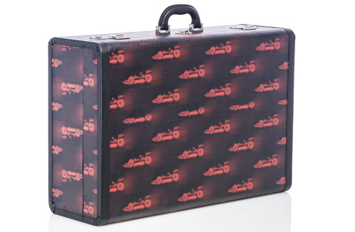 prada_travel_mto_ss16_5_jpg_4524_north_499x_white