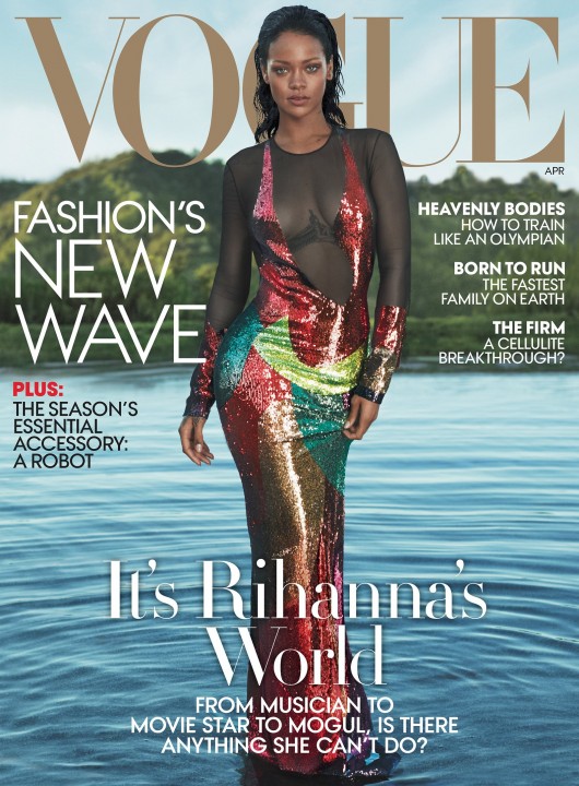 Vogue America Abril - Rihanna veste Tom Ford